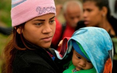 Crisis en Venezuela: «Viven en las sombras», el drama de los miles de bebés nacidos en Colombia