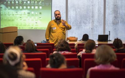Padres que emigran no pueden otorgar poderes a terceros para el cuidado de sus hijos