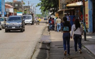 Nuevos bachilleres: entre seguir estudiando o sobrevivir a la crisis