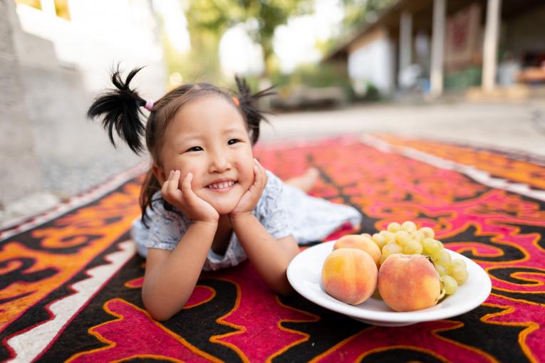 La alimentación de los niños pequeños no ha mejorado en la última década y “podría empeorar aún mucho más” con la COVID-19