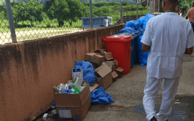 Pacientes de la maternidad Candelaria García de Carúpano son atendidos en condiciones insalubres