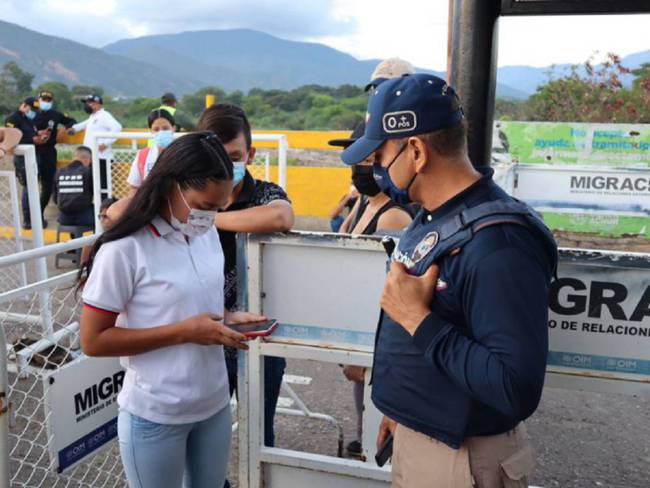 Colegios conceden permiso académico a niños venezolanos por reapertura fronteriza