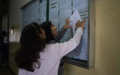 Jóvenes migrantes vuelven a estudiar en Venezuela con la educación remota
