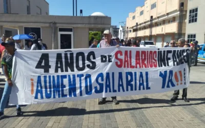 Docentes de Fe y Alegría exigen al Ministerio de Educación igualdad en el pago de bonos