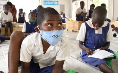 Unos 132 millones de niños varones en edad colegial no asisten a la escuela primaria y secundaria