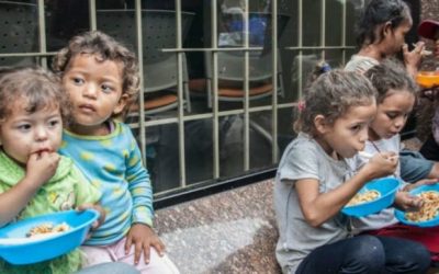 El limbo jurídico por el que niños venezolanos en Colombia no pueden ser adoptados
