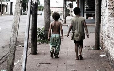 Proadopción alza la voz por los niños privados de su familia en medio de la pandemia