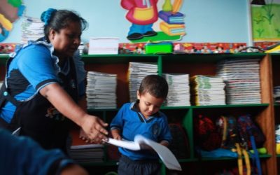 Uno de cada dos niños y adolescentes venezolanos que viven en Perú no asiste a la escuela