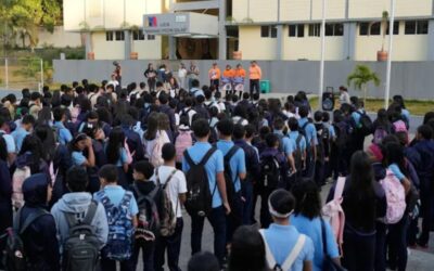 Regreso a clases tras el doble terremoto: El reto de reconstruir aulas entre el trauma y la incertidumbre